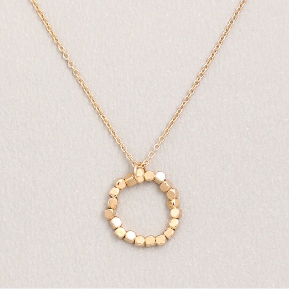 ‼️PRICE DROP‼️ONLY $7 TODAY✨BRAND NEW✨Gold Mini circle✨beaded charm necklace